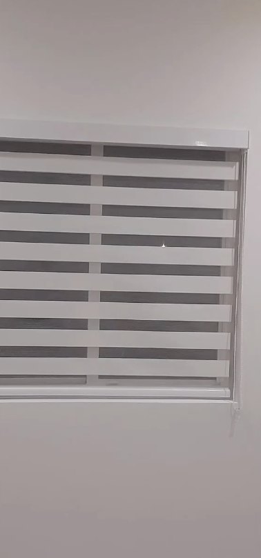 Clean inside-mount zebra install